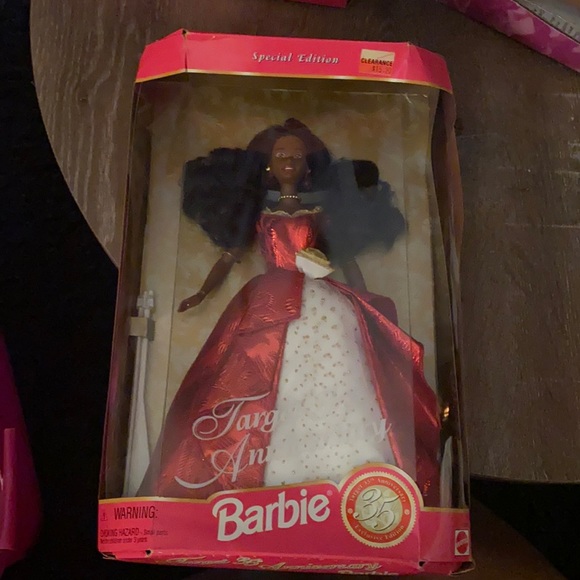 Target 35th Anniversary Barbie 1997 - Picture 1 of 7